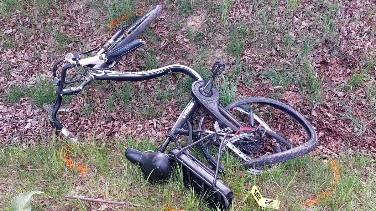 Na Táborsku srazil 19letý řidič autem cyklistu. Ten na místě zemřel